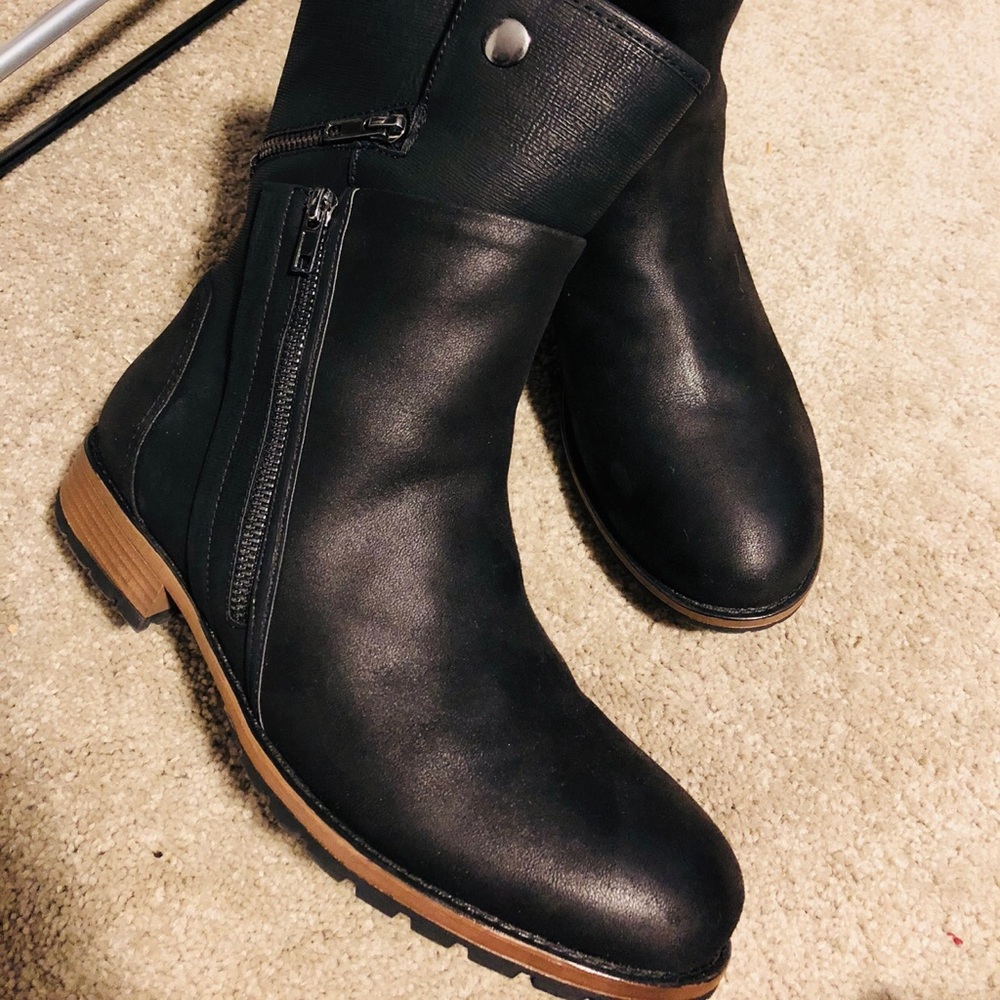 Maurices ankle boots